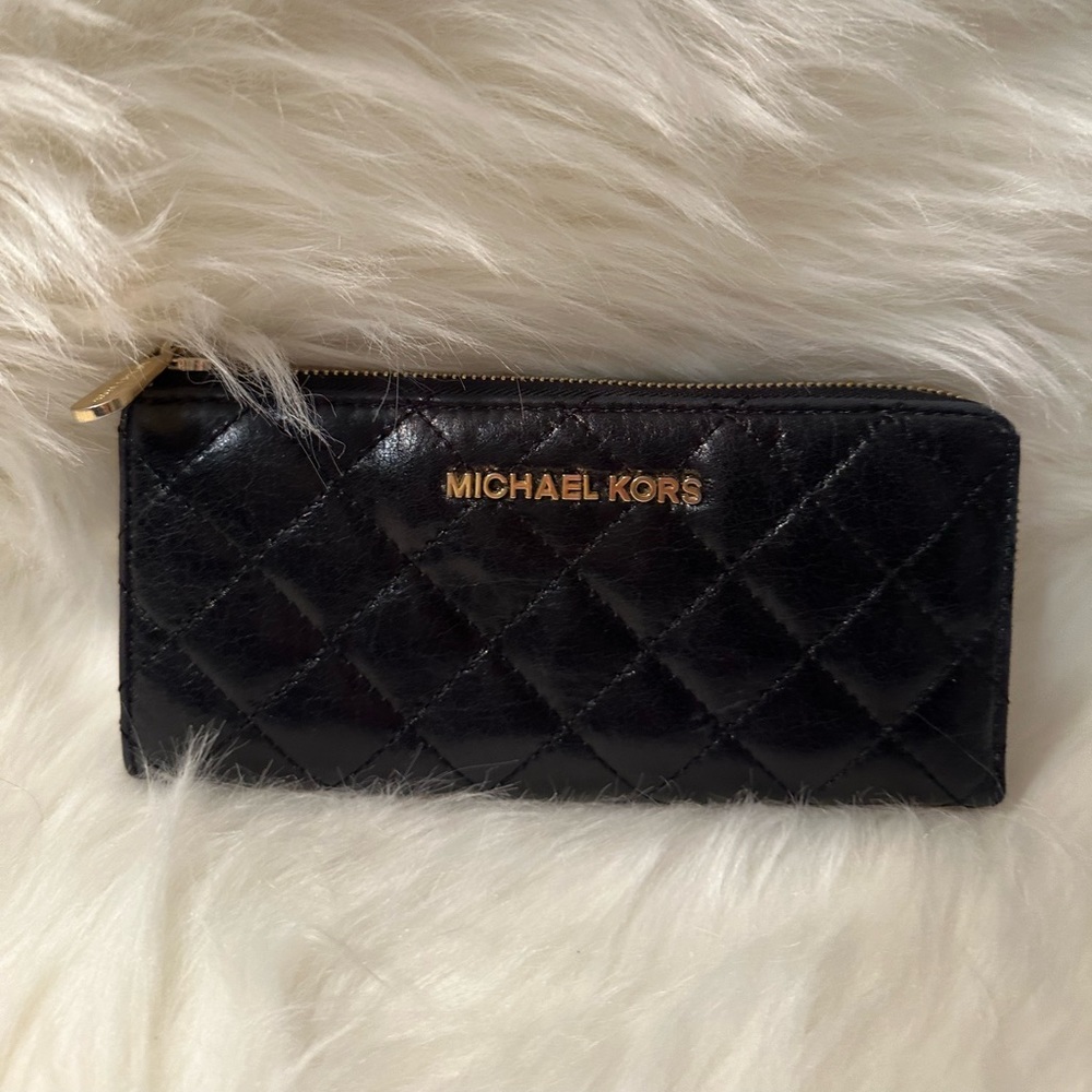 Michael Kors, Black Leather Quilted Continental Wallet